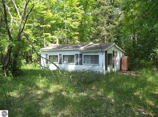 8752 Ora Lake Rd, Hale, MI 48739