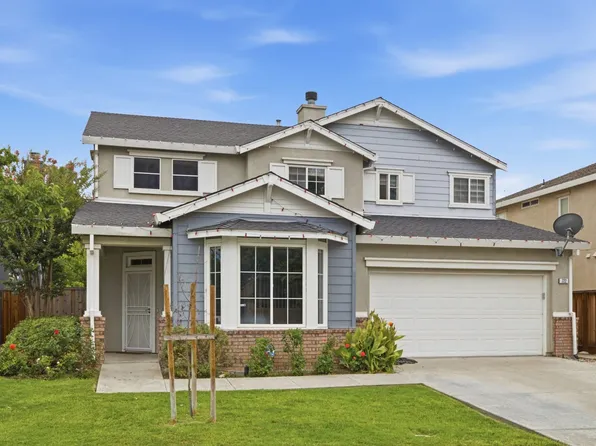 722 Summer Ln, Tracy, CA 95377