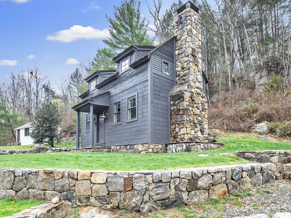 153 Valley Forge Rd, Weston, CT 06883