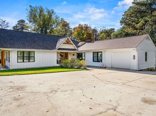 419 Hillcrest Rd, Apex, NC 27502