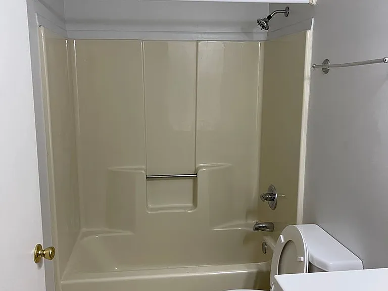2224 Hamway Dr — Photo 10