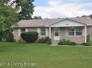 101 Saturn Cir, Radcliff, KY 40160