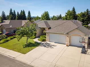 2854 Madison River Dr, Redding, CA