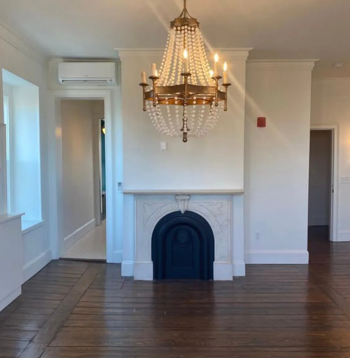 2 bed, 1.5 bath, 1100 sqft, $3,450 — Photo 2