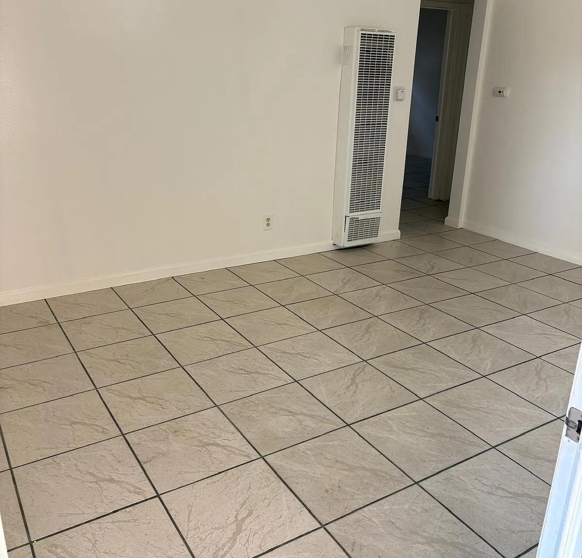 2 bed, 600 sqft, $1,650 — Photo 2