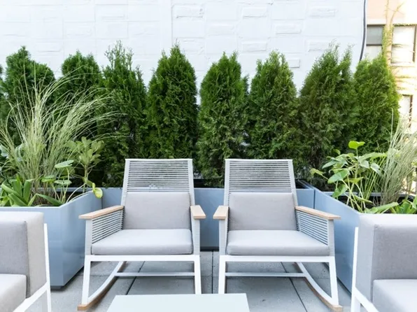 561 10th Avenue image 10 of 35