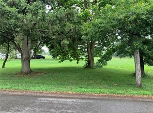 107 Mantup Rd, Putnam, CT 06260