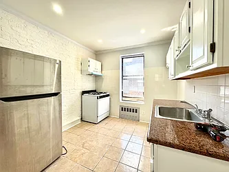 354 Bayridge Avenue