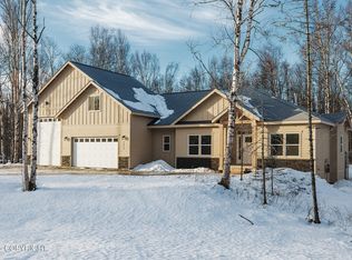 7012 N Radiant Dawn Cir, Palmer, AK 99645