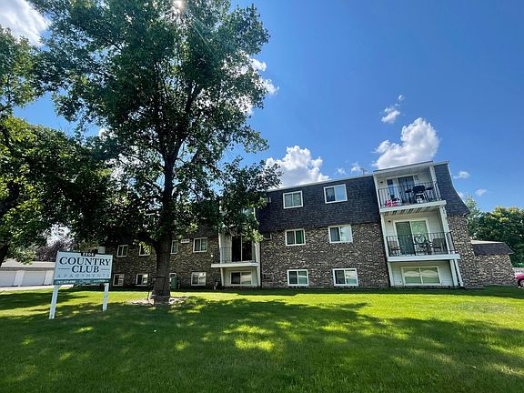 3rd image of 2505 Country Club Pkwy #12