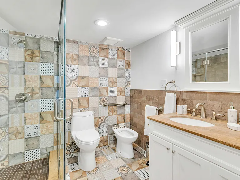 51 Cliff Rd — Photo 26