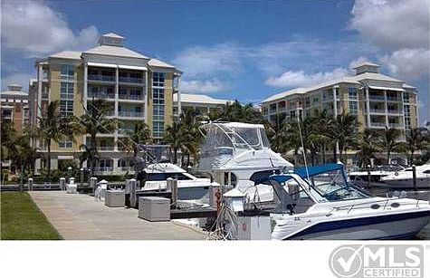 2nd image of 806 E Windward Way APT 313