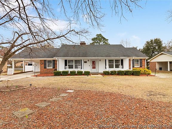 2nd image of 3601 Golfview Rd