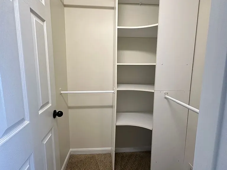 111 Fox Ct — Photo 14