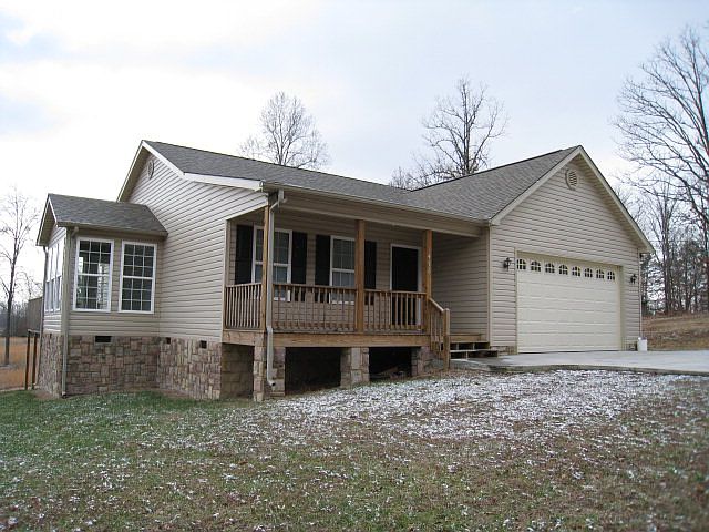 1st image of 472 Hawkins Rd
