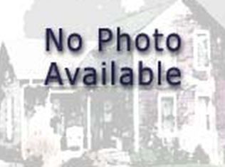 519 Madison St APT B, Everett, WA 98203