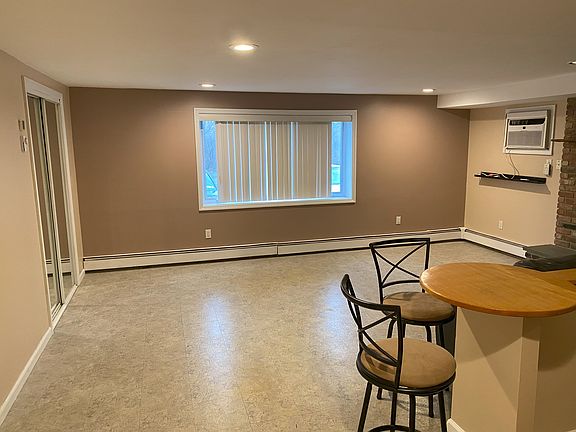 2nd image of 68 Terrehans Ln