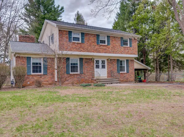 38 Hamilton Street, Guilderland, NY 12084