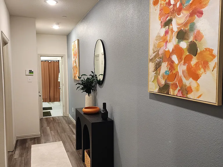 4708 Haltom Rd — Photo 2