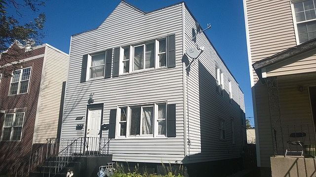 1st image of 5417 S Hoyne Ave
