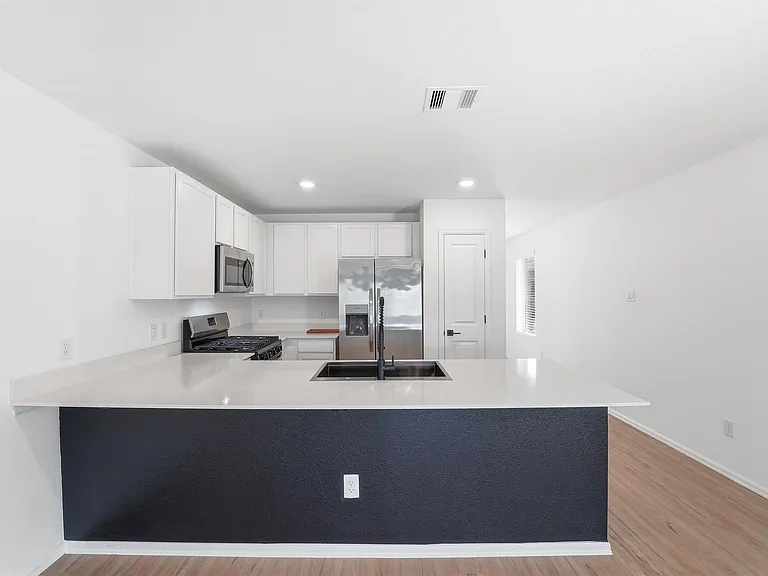 22238 Palladium Dr — Photo 13