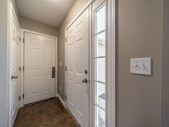 4th image of 7632 Falls Creek Way