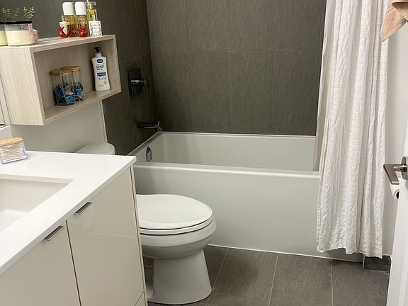5th image of 100 Dalhousie St #409