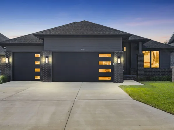 3726 E Hutcheson Avenue, Springfield, MO 65802