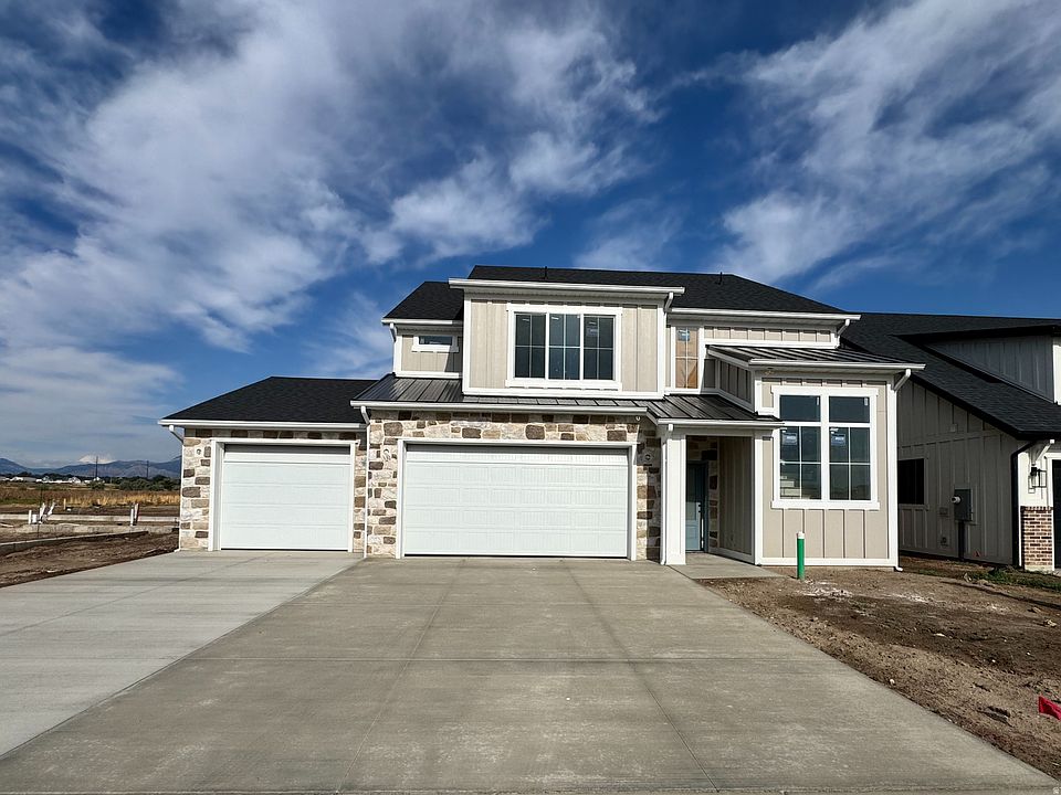 1st image of 379 S 4250 W #628