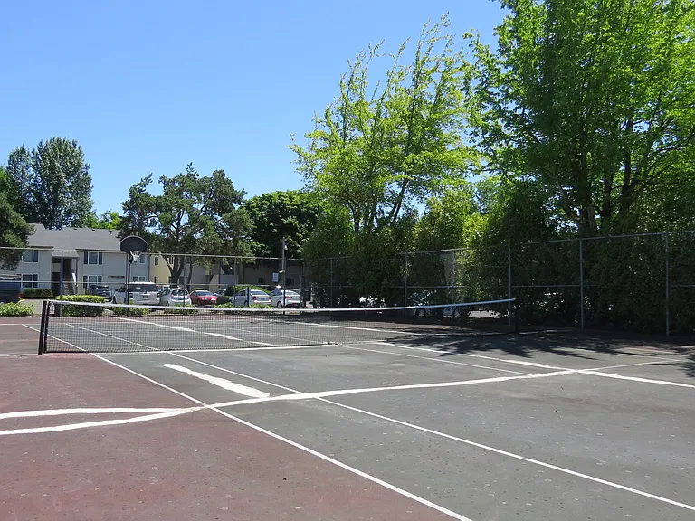 The Park Apartments — Photo 6