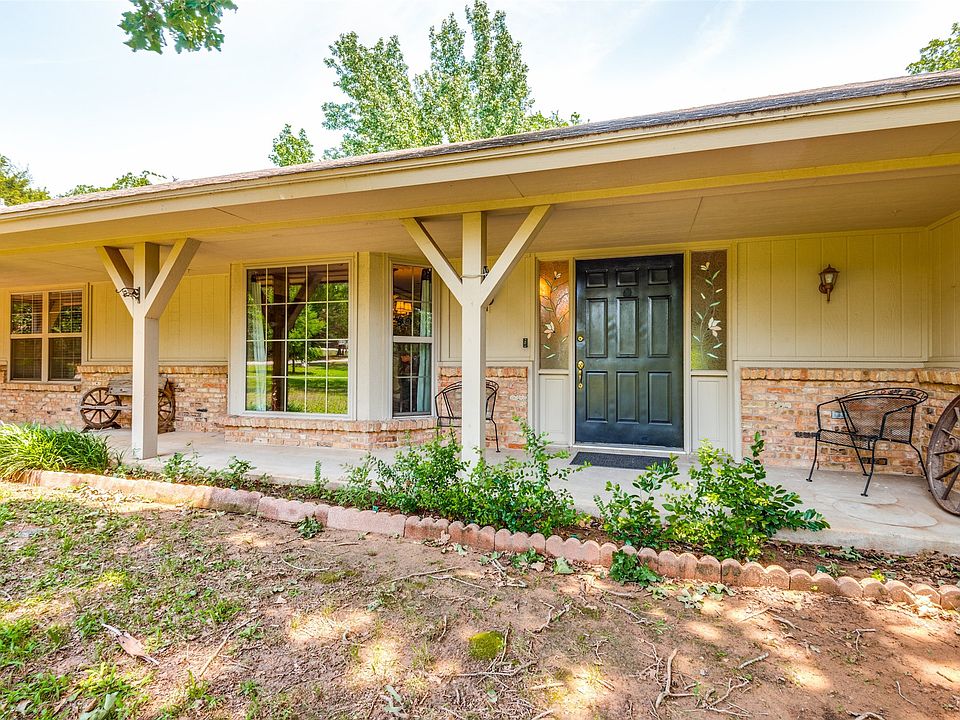 1st image of 5019 Hidden Oaks Ln