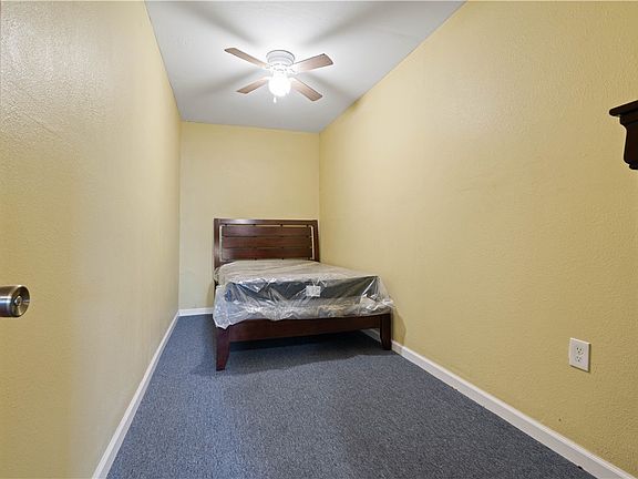 3rd image of 1616 Marshall St #A