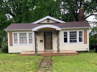 1320 W Riverview Ave, Decatur, IL 62522