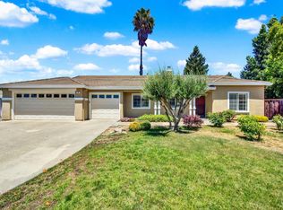 4 Caber Ct, Napa, CA