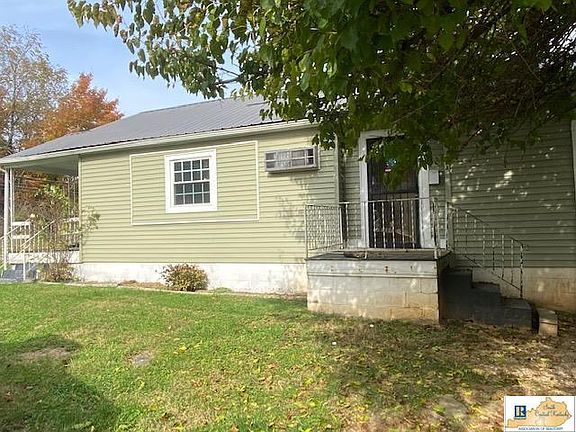 2nd image of 234 Walnut St