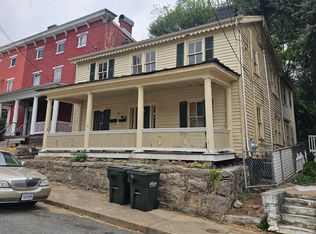 16 S Madison St #B, Staunton, VA 24401