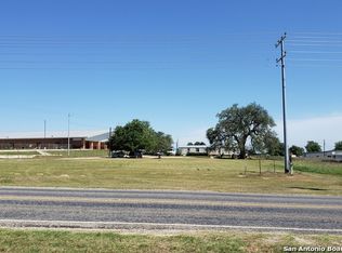15101 Fm 775, Floresville, TX 78114