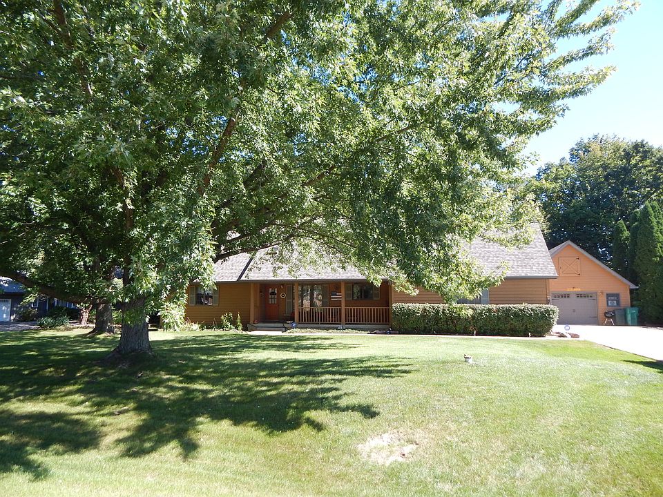 1st image of 13 Wood Duck Ln
