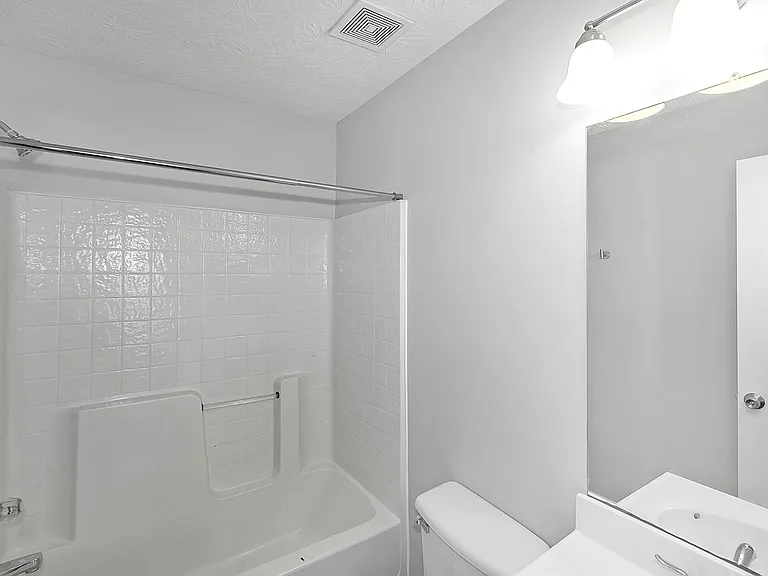 134 Point Place Dr — Photo 21