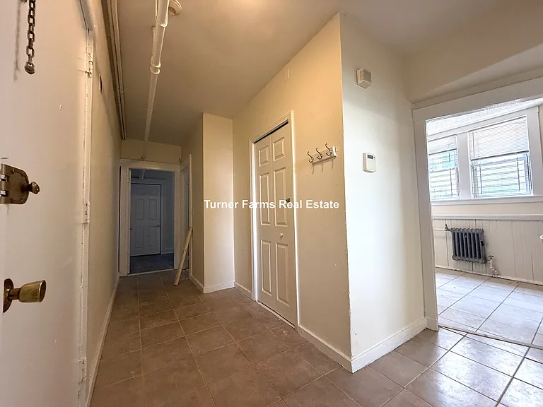 524 Cambridge St #1F — Photo 19