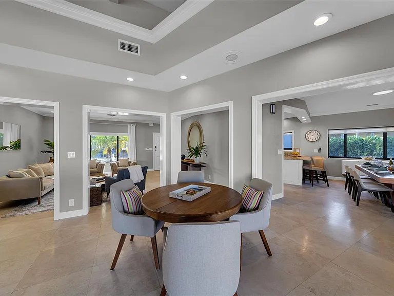 616 Riviera Isle Dr — Photo 38