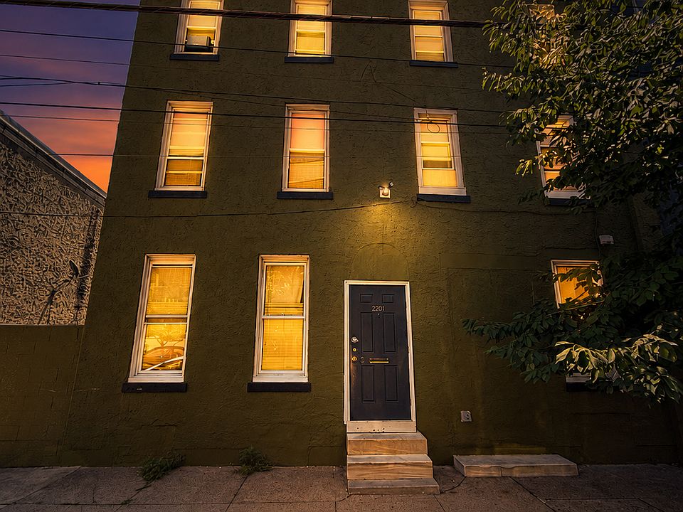 1st image of 2201 E Thompson St