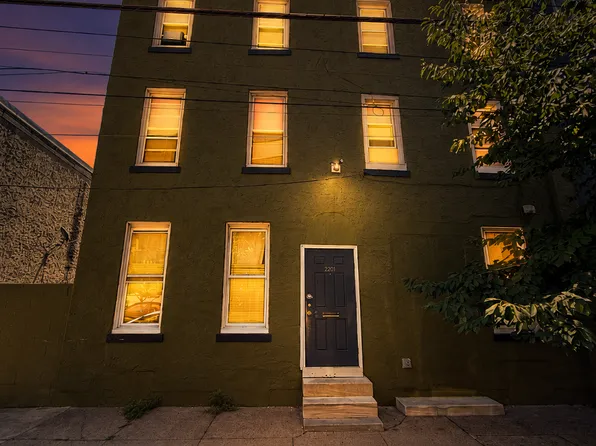 2201 E Thompson St, Philadelphia, PA 19125