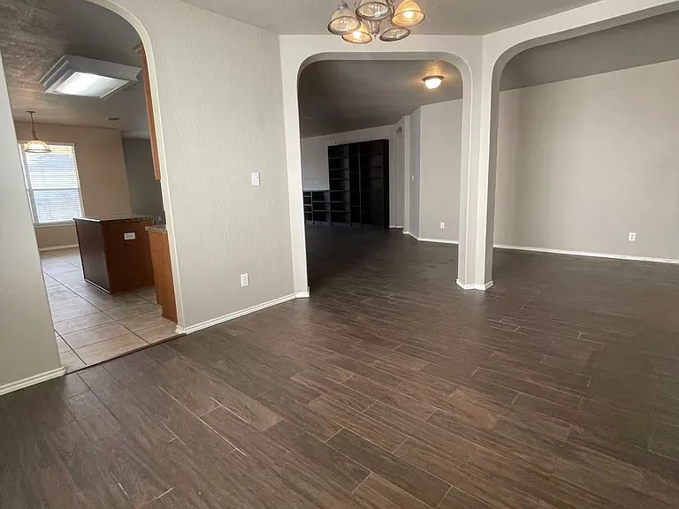 15210 Wingstar — Photo 16