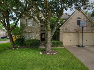 9103 Point Park Dr, Houston, TX 77095