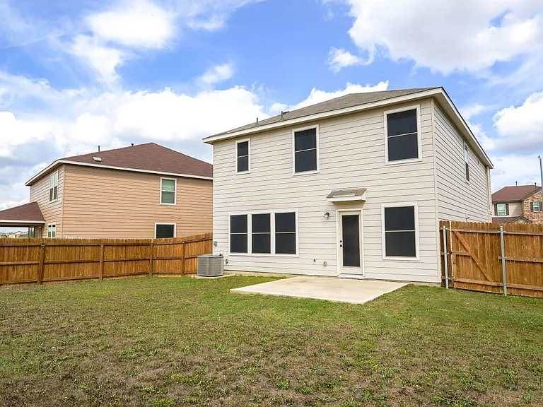 5527 Castle Brook Dr — Photo 20