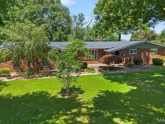 2nd image of 1 Tanbark Dr