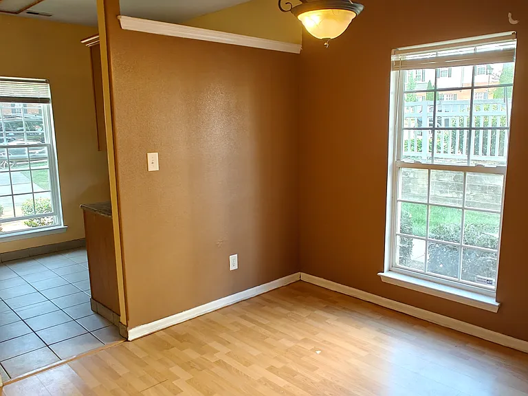 1510 Sylvia Ct — Photo 7