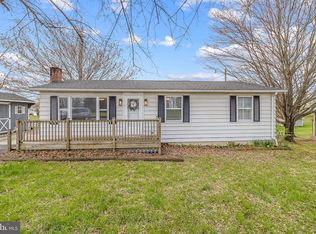 1570 Nadenbousch Ln, Inwood, WV 25428