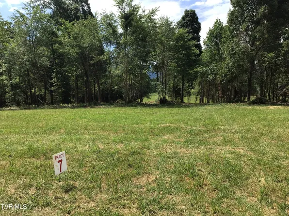 7 Laws Rd, Greeneville, TN 37743